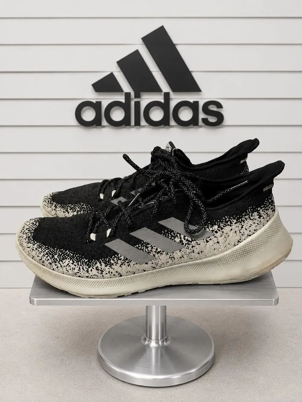adidas SenseBounce+ Black White Running Shoes Men’s Size 13 F36923